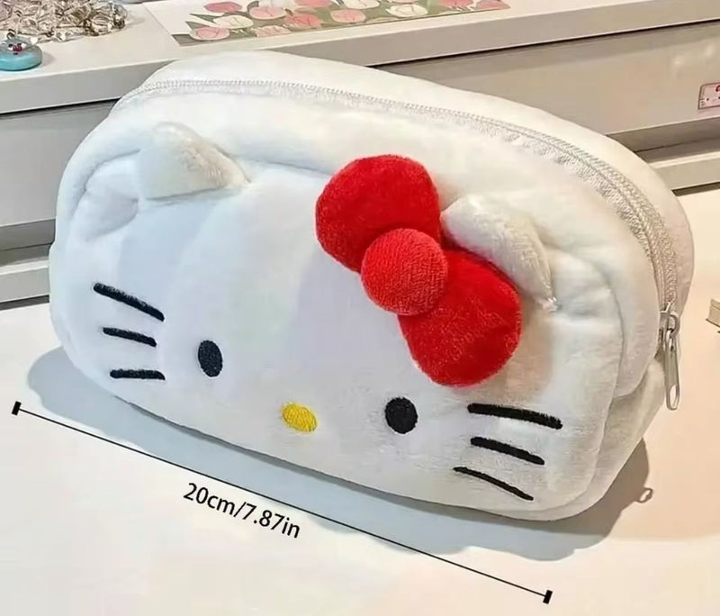 Estojo pelúcia Hello Kitty branco